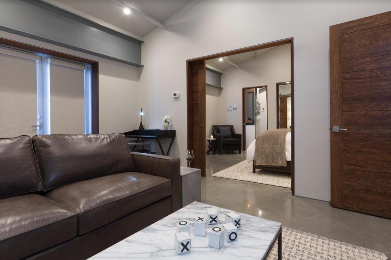 Bed And Barrel At Stonehouse Cellars Clearlake Oaks Exterior foto